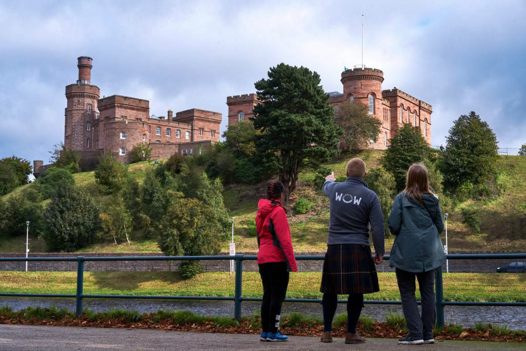 Walking tour of Inverness with WOW Scotland